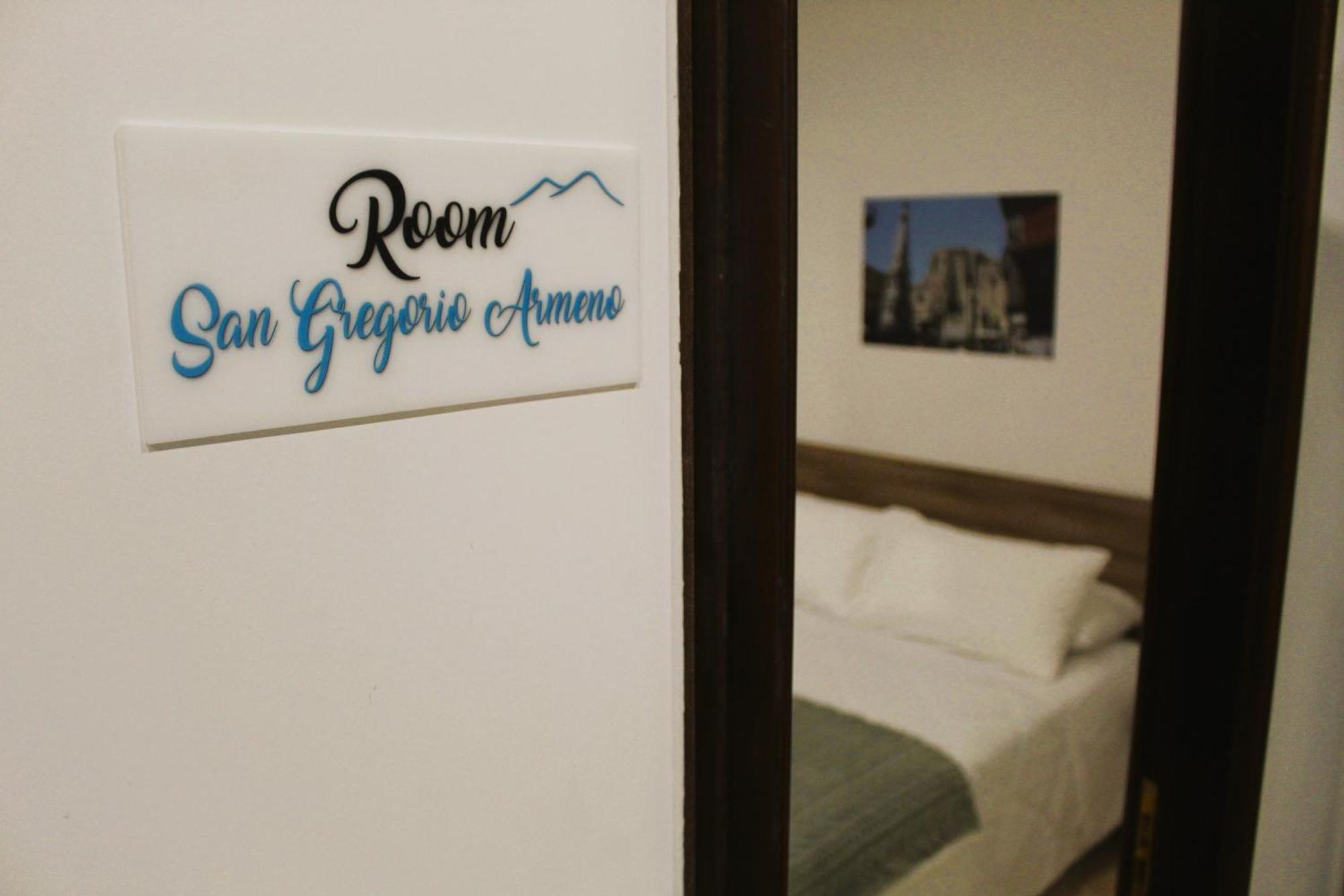 Punto Felice Riviera - Centro Citta Lungomare Caracciolo Hotel Naples Luaran gambar